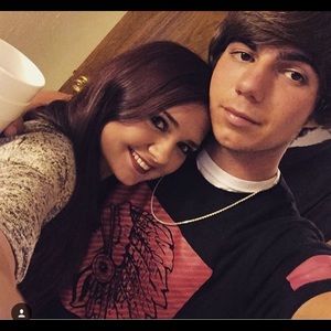 Meet your Posher, Dylan